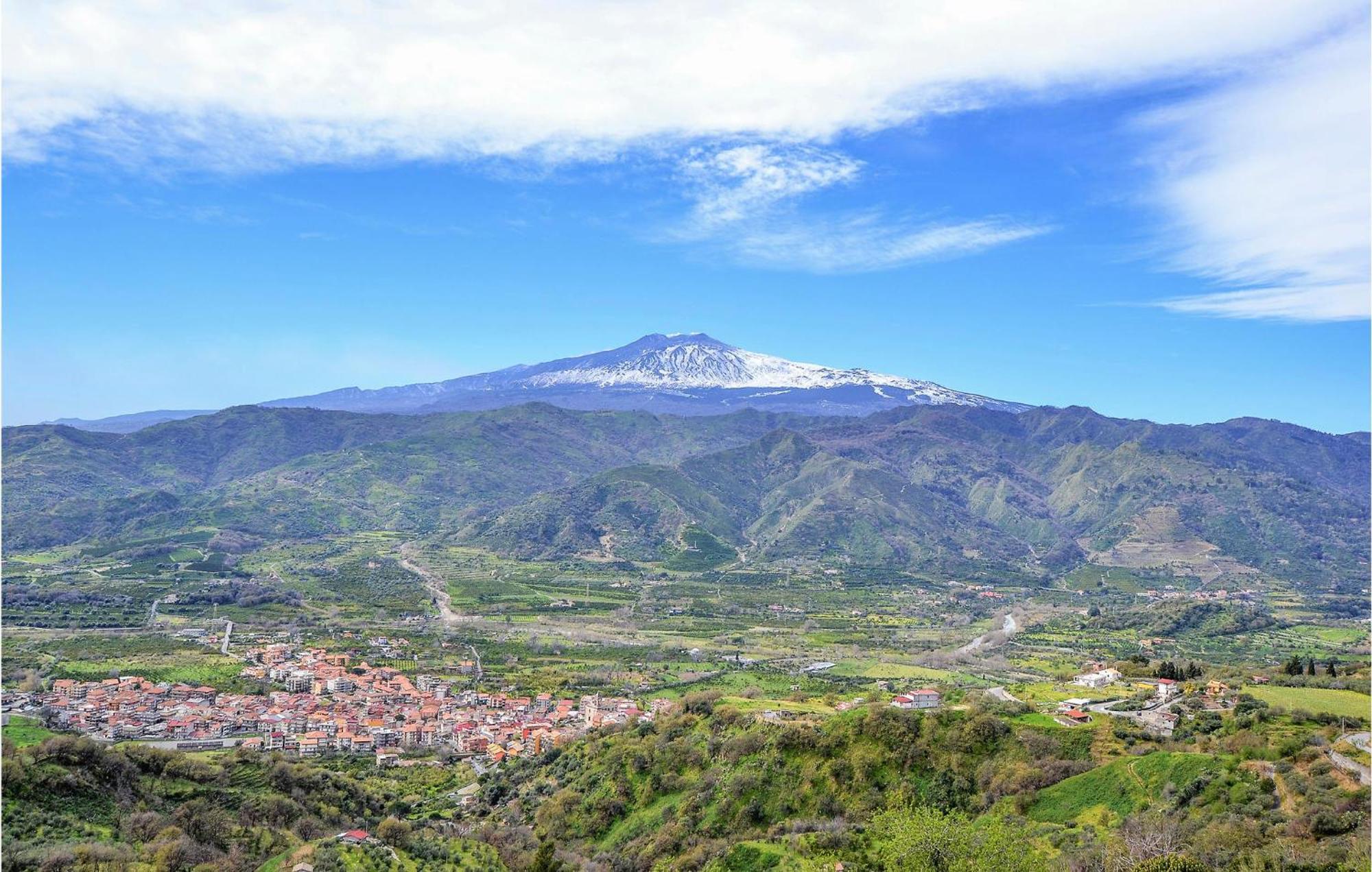 Casa vacanze Cozy In With Kitchen Aeroporto di Catania Fontana Rossa